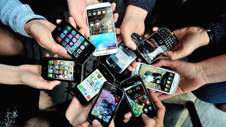 The Advantages Of Smartphones In Education - Red Creative