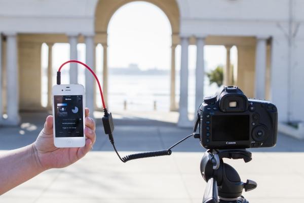 Turn your phone into a remote trigger with activation Trap