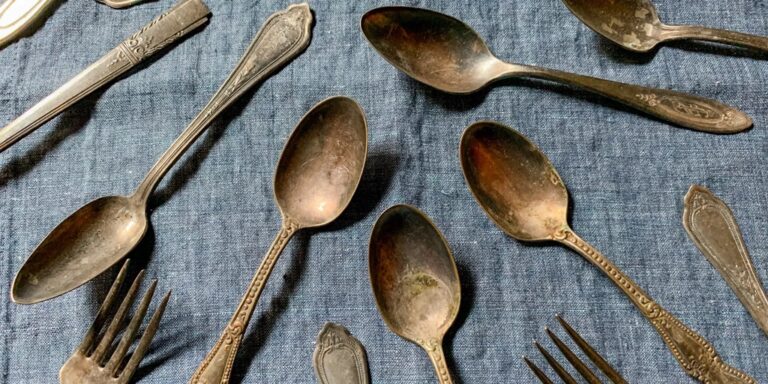 Restoring the Radiance: A Comprehensive Guide to Cleaning Silver Cutlery